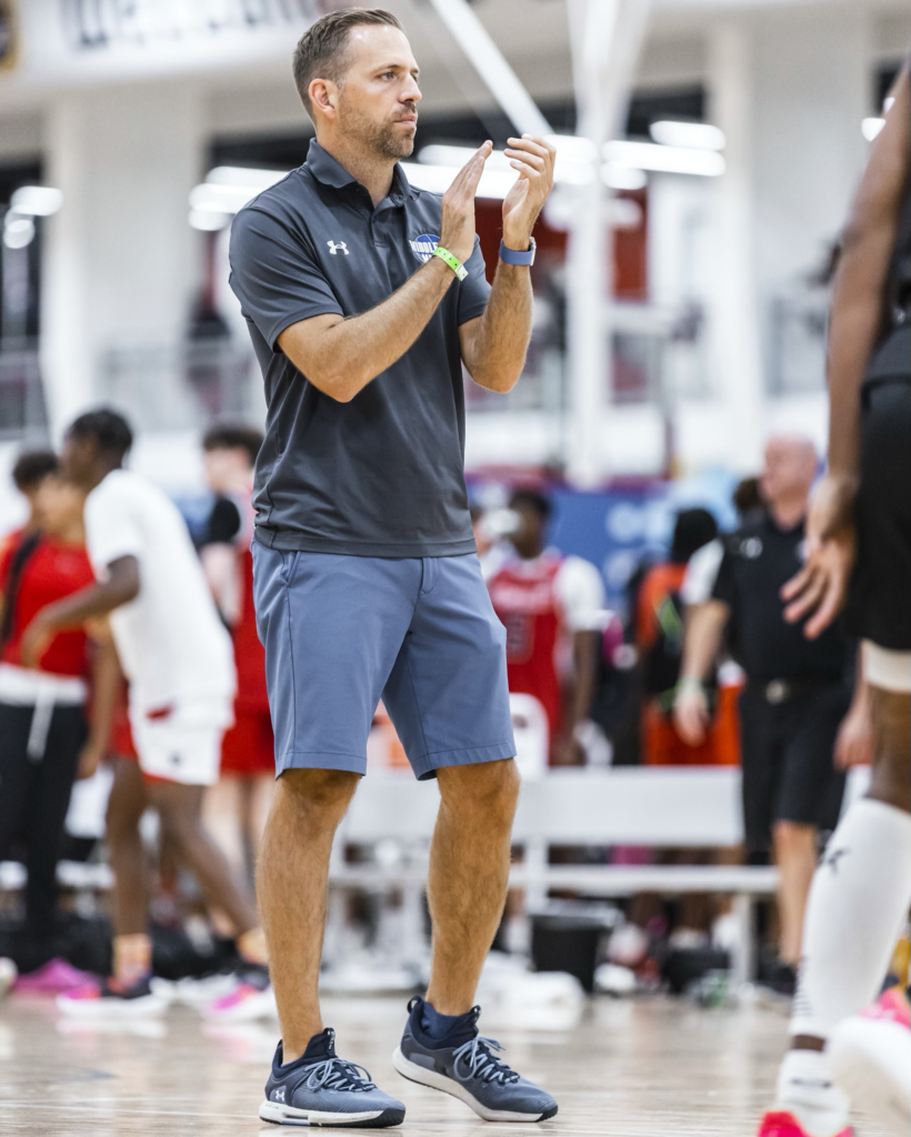 Under armour hot sale coaching shorts